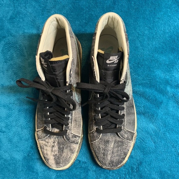 Nike SB Zoom Blazer Mid PRM Black Light Dew DA1839-001 Men's size 10 - Picture 2 of 11